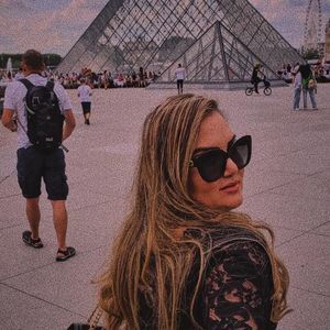 Meet your Posher, Clara